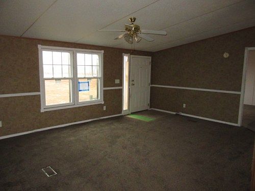2nd image of 5420 NE 53rd St