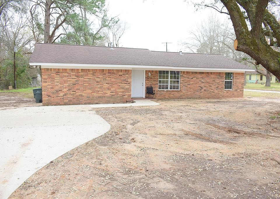 1st image of 602 E Lane Dr