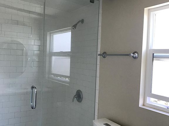 Master Bedroom Bathroom