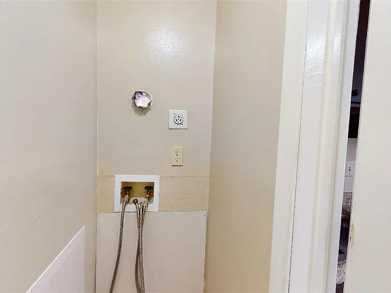 725 Peppertree Dr #29 — Photo 15