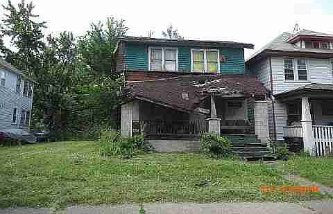 1672 Cortland