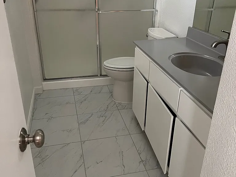 5 Devri Ct — Photo 2