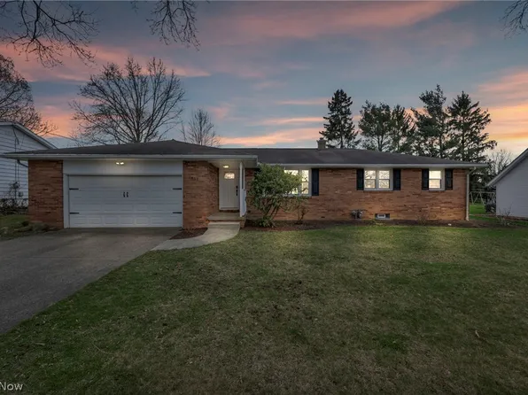 1855 Neal Dr, Wooster, OH 44691