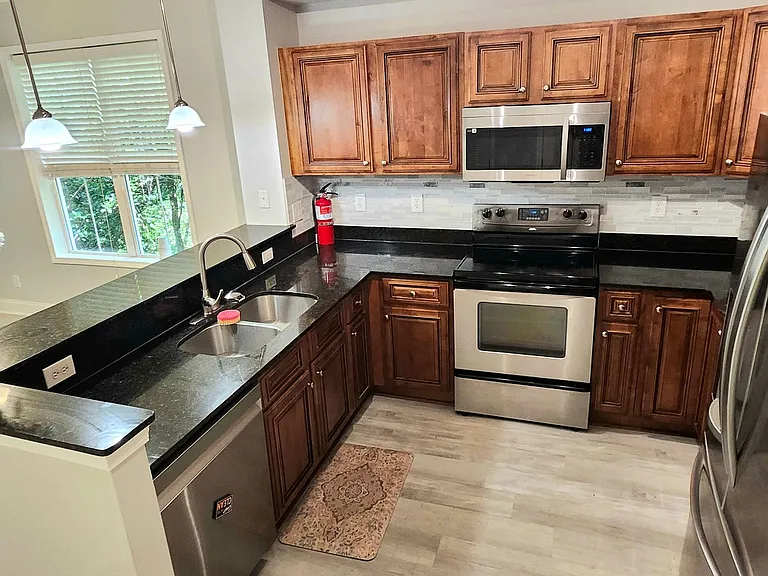 25806 Pollard Rd #100 — Photo 10