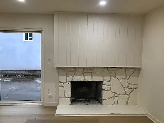 13408 Glenoaks Blvd — Photo 22