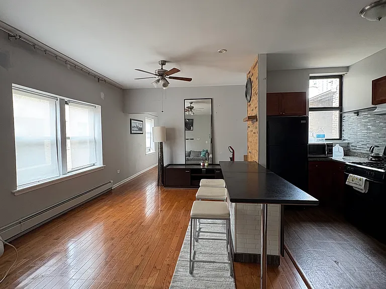 841 W Sunnyside Ave #302 — Photo 7