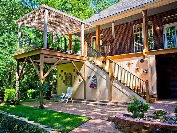 3rd image of 120 Hideaway Ln E