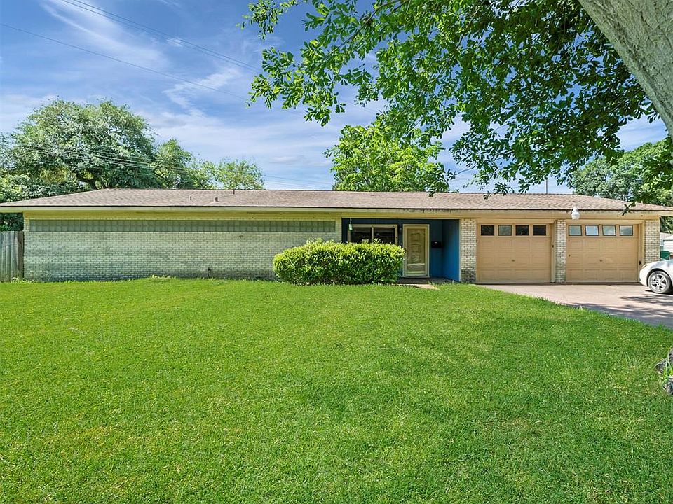 1st image of 1406 Lamar Dr