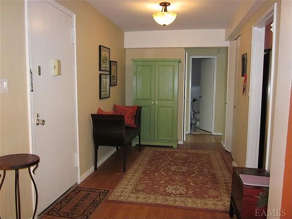 3rd image of 222 Martling Ave APT 5G