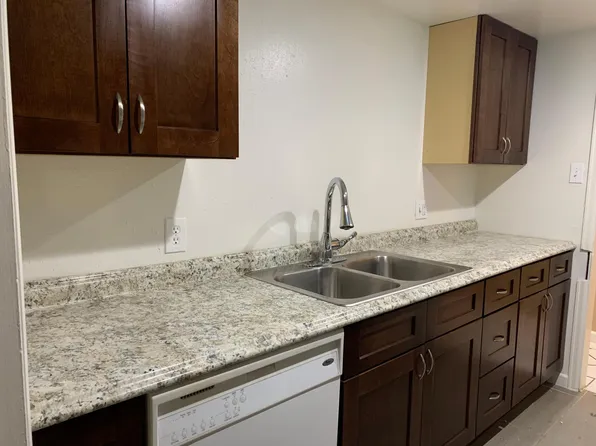 9725 E Harvard Ave APT T-323, Denver, CO 80231