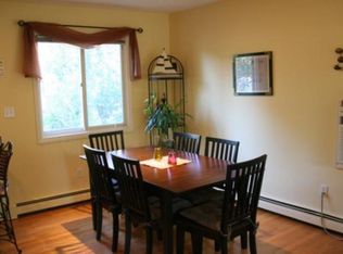 10 Vista Ave, Milford, CT 06460