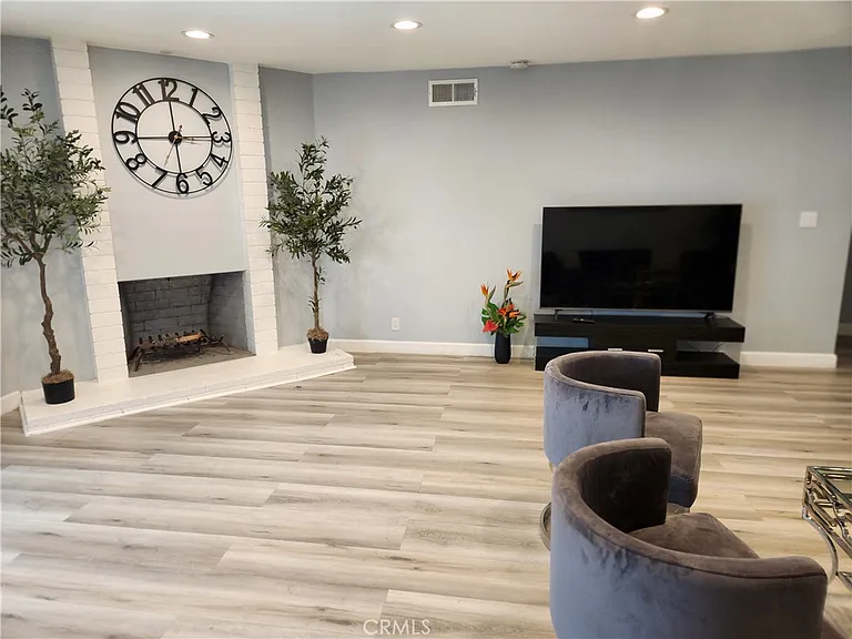 7847 Goodland Ave — Photo 3