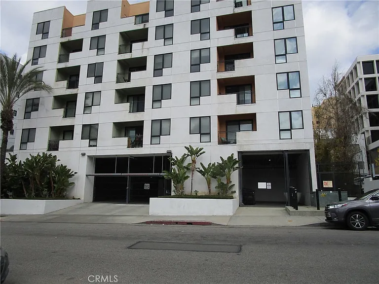 1234 Wilshire Blvd #509 — Photo 2