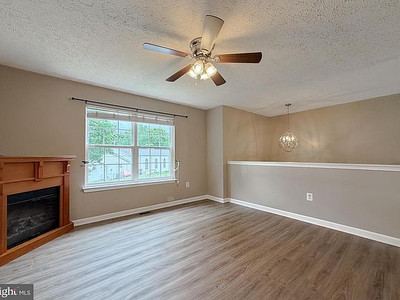 4th image of 23801 McIntosh Rd
