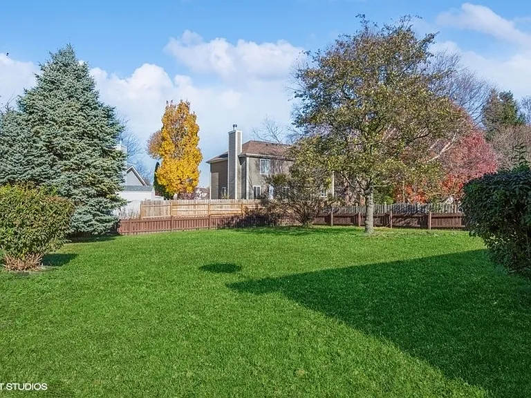 2423 Durango Ln — Photo 12
