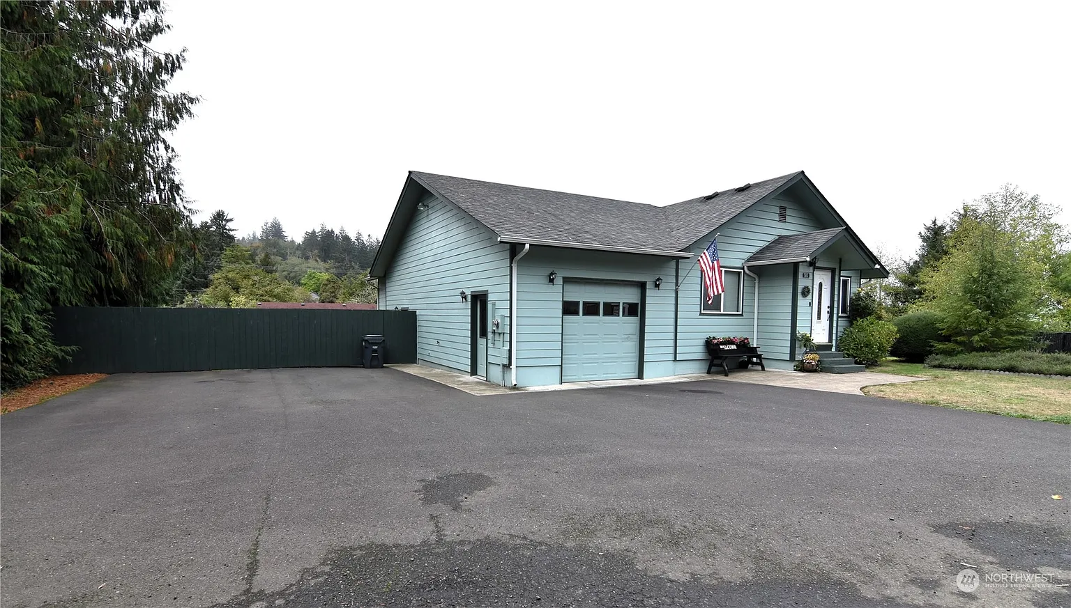 503 Willapa Avenue photo 1