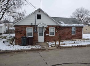 516 17th Ave, Gilbertville, IA