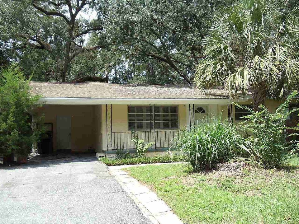 1st image of 1510 Coombs Dr