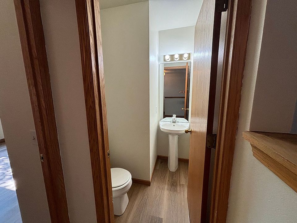 Edgartown Duplex 911 Edgartown Ct Madison WI Zillow