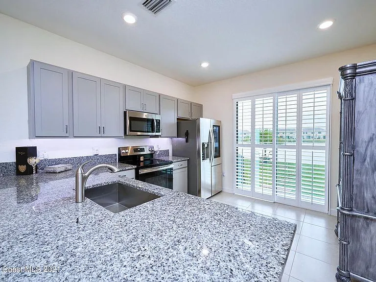 10068 W Villa Cir — Photo 7