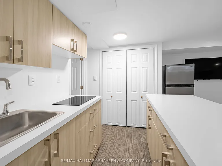 146 Cranbrooke Ave #BSMNT — Photo 11