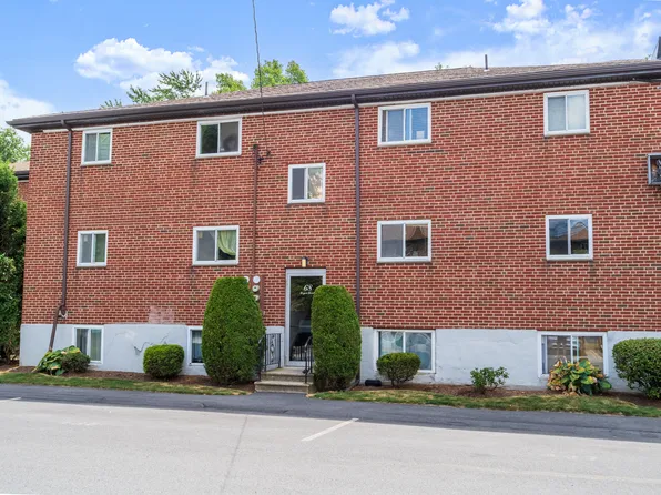 68 Bryon Rd APT 3, Chestnut Hill, MA 02467