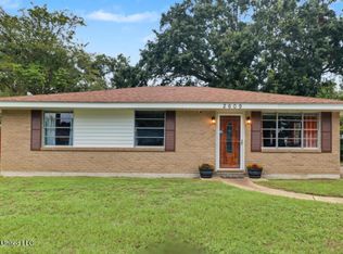 2609 Demaret Dr, Gulfport, MS 39507