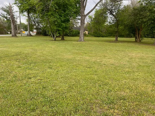 107 N Central St, Albany, GA 31705