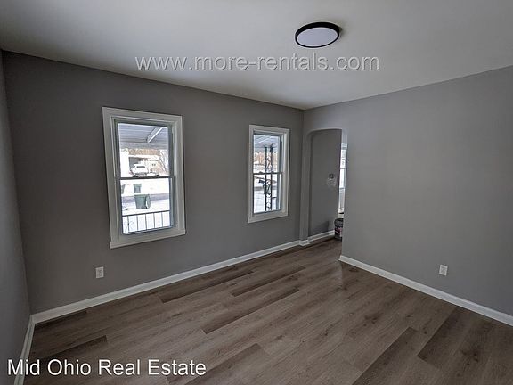 3rd image of 2167 Middlehurst Dr
