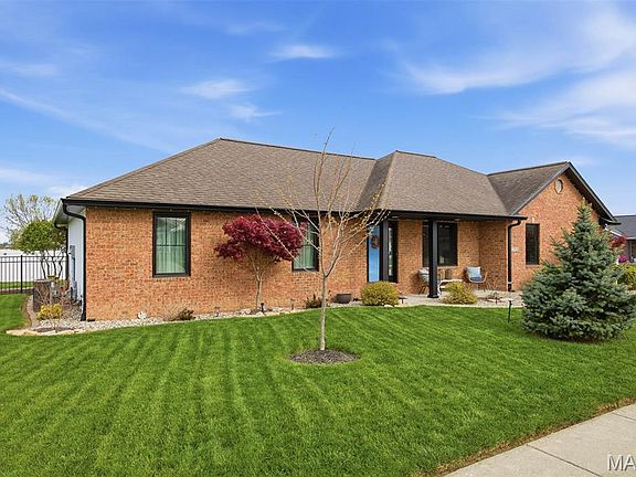 2nd image of 13976 Lincoln Dr