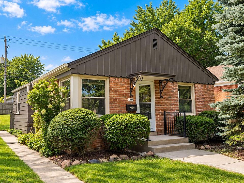 1st image of 7639 W Lorraine PLACE