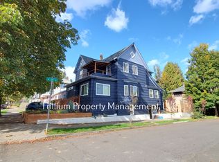 3041 SE Salmon St APT B, Portland, OR 97214