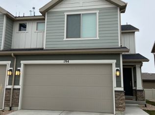 194 E River Bend Rd, Saratoga Springs, UT 84045