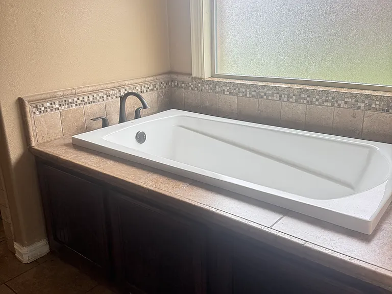 630 Kingston Pl — Photo 7
