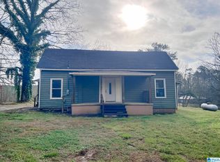 264 County Road 267, Muscadine, AL