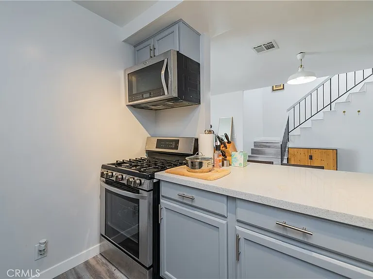 20240 E Arrow Hwy #D — Photo 12