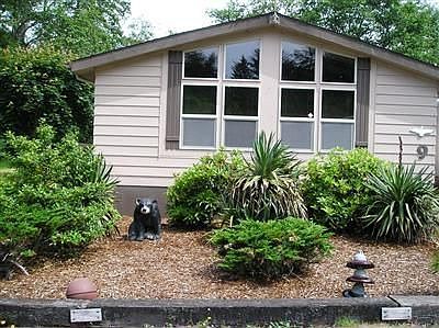 2nd image of 12418 Pacific Way Unit 9
