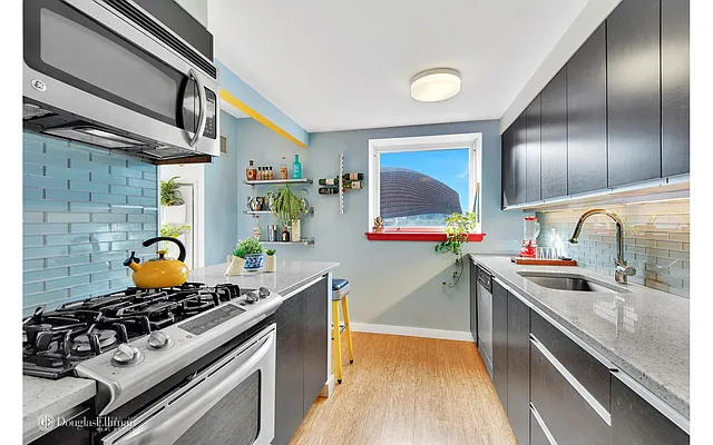 Sold by Douglas Elliman | media 9