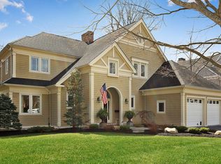 105 Hix Ave, Rye, NY 10580