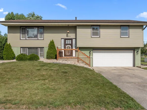 1001 Northgate Dr, Dyer, IN 46311