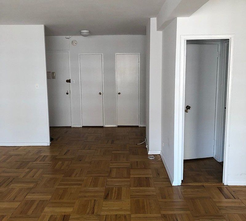 1st image of 345 W 58th St APT 10G