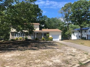 1 Royal Ave, Egg Harbor Township, NJ 08234