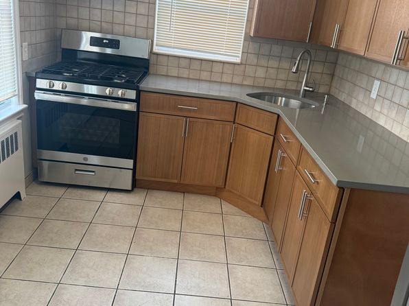 (undisclosed Address)