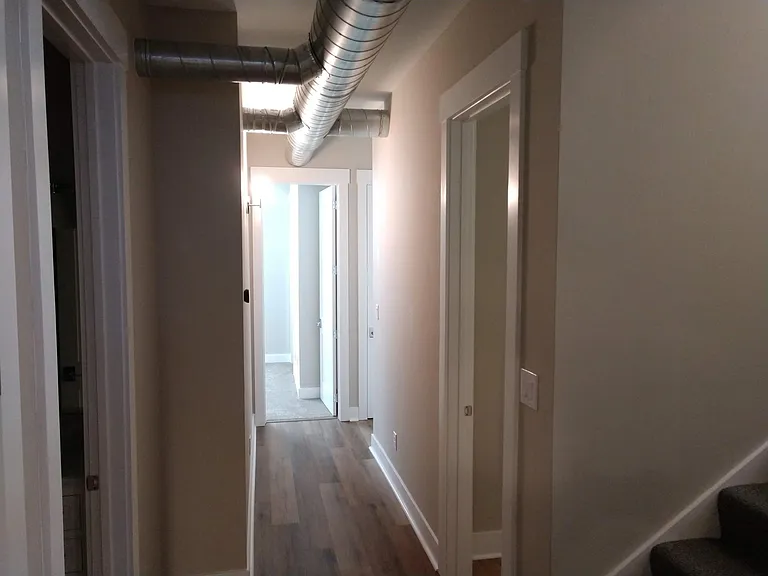 25 S Plum St #1 — Photo 8