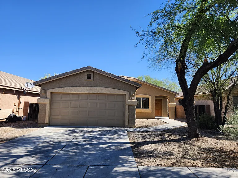 4123 E Coolbrooke Dr — Photo 3