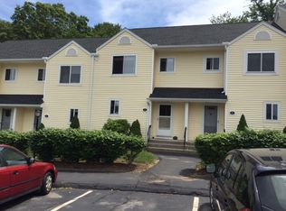 61 Stoneheights Dr, Waterford, CT 06385