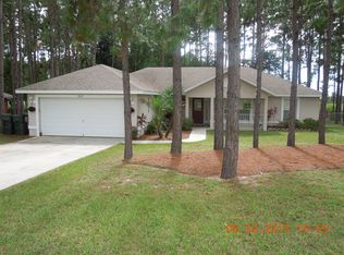203 N Dixie Dr, Howey In The Hills, FL 34737