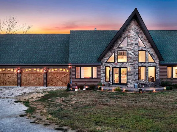 5 Taylor Ln, Elsberry, MO 63343