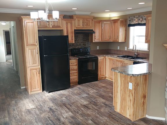 2nd image of 36 Saint Peters Dr