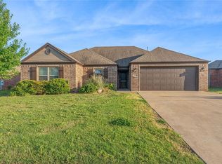 2305 SW Worthington Ave, Bentonville, AR 72713